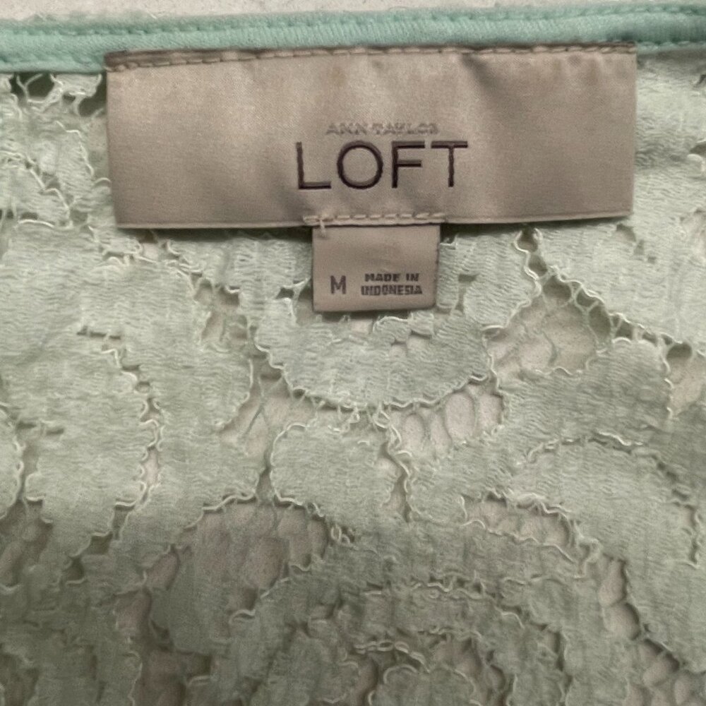 Ann Taylor Loft Short-Sleeve‎ Floral Lace Top in Mint Green, Size M - Picture 4 of 7